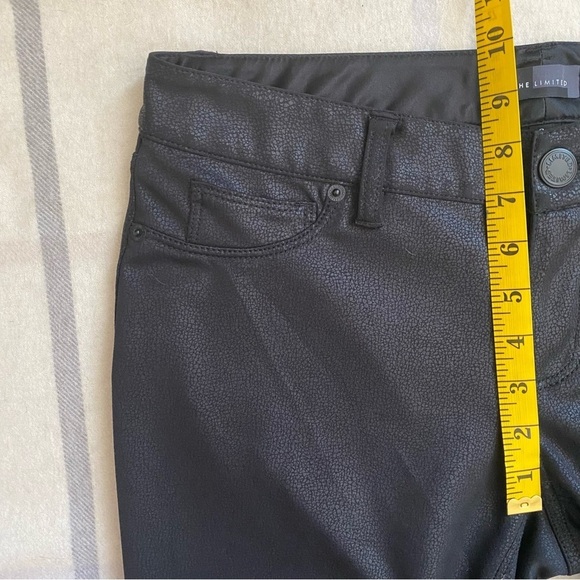 The Limited Black Faux Leather Skinny Jeggings Size 8 - Picture 12 of 14